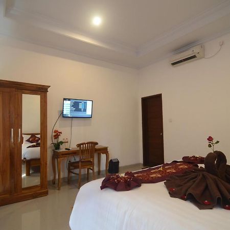 Kusuma Guesthouse Canggu Exterior foto